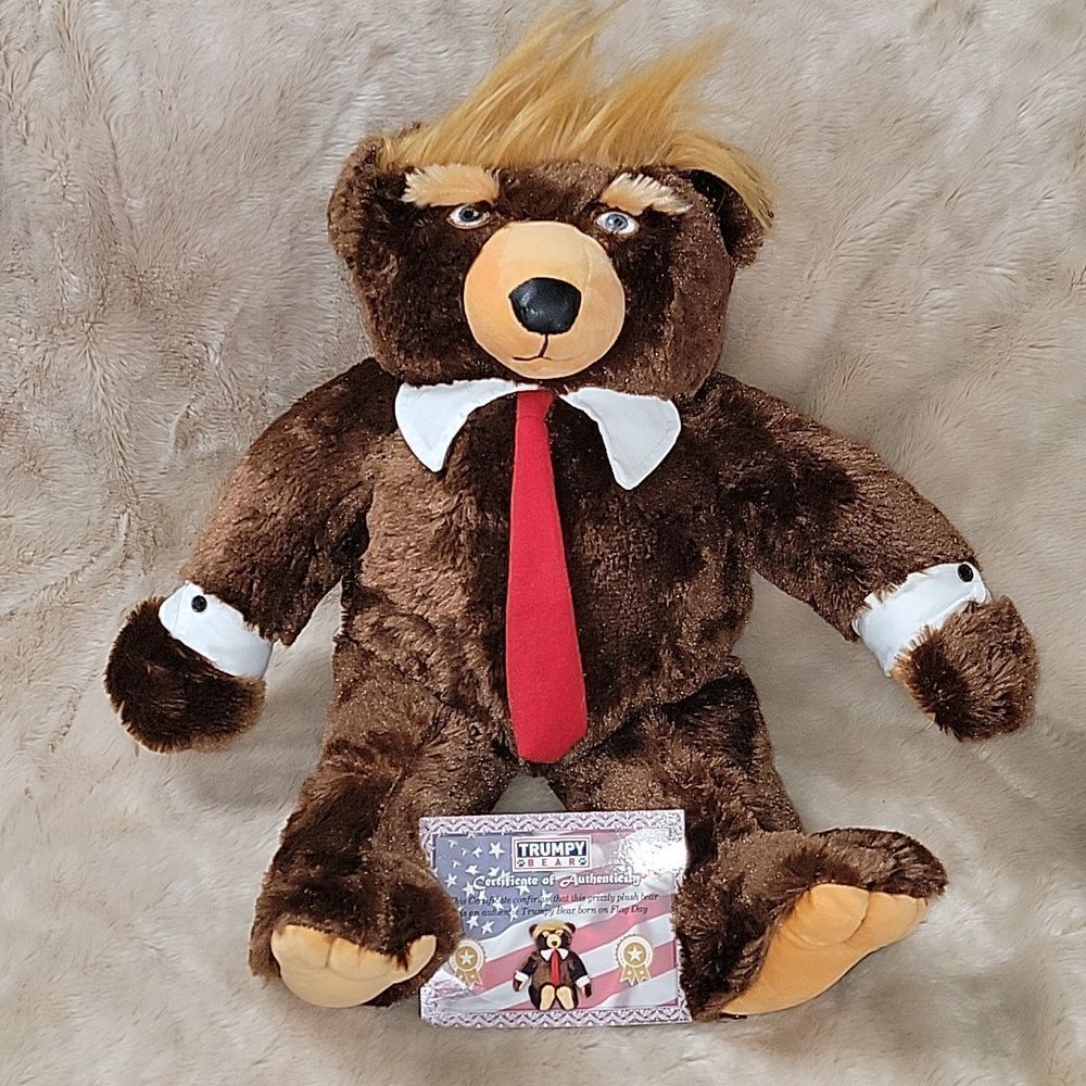 AUTHENTIC TRUMPY BEAR WITH AMERICAN FLAG CAPE
